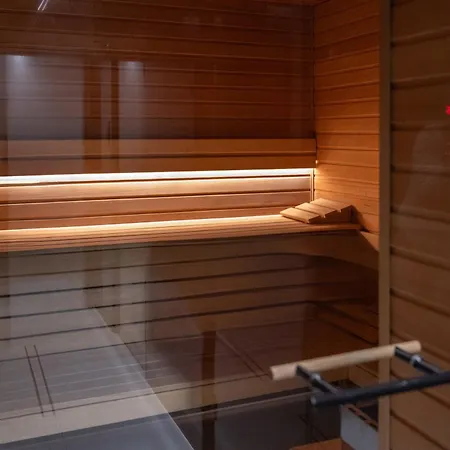 Brabank Riverside Stara Stocznia Premium Sauna & Gym *